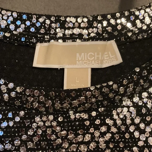 Michael Kors cold shoulder tunic style blouse great condition - Picture 2 of 3